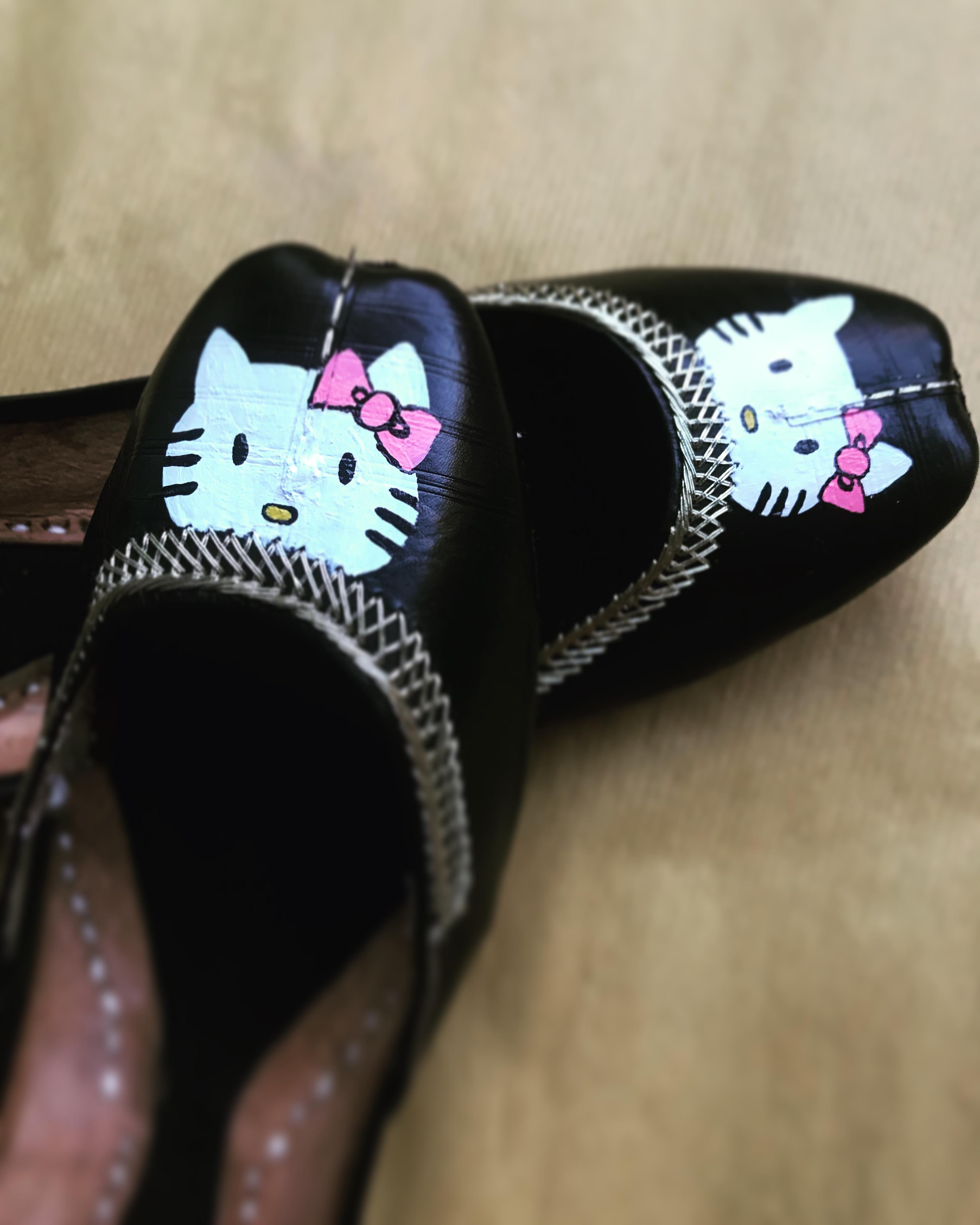 Black & White Hello Kitty Darvesh Khussa Flats